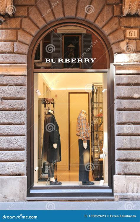 boutique burberry rome